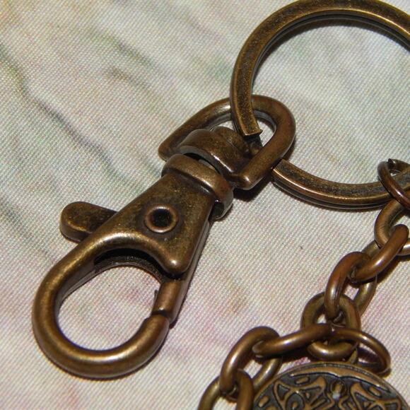 Rare Twilight Saga New Moon Wolf Pack Tattoo Key Chain/Bag Clip - Picture 10 of 12